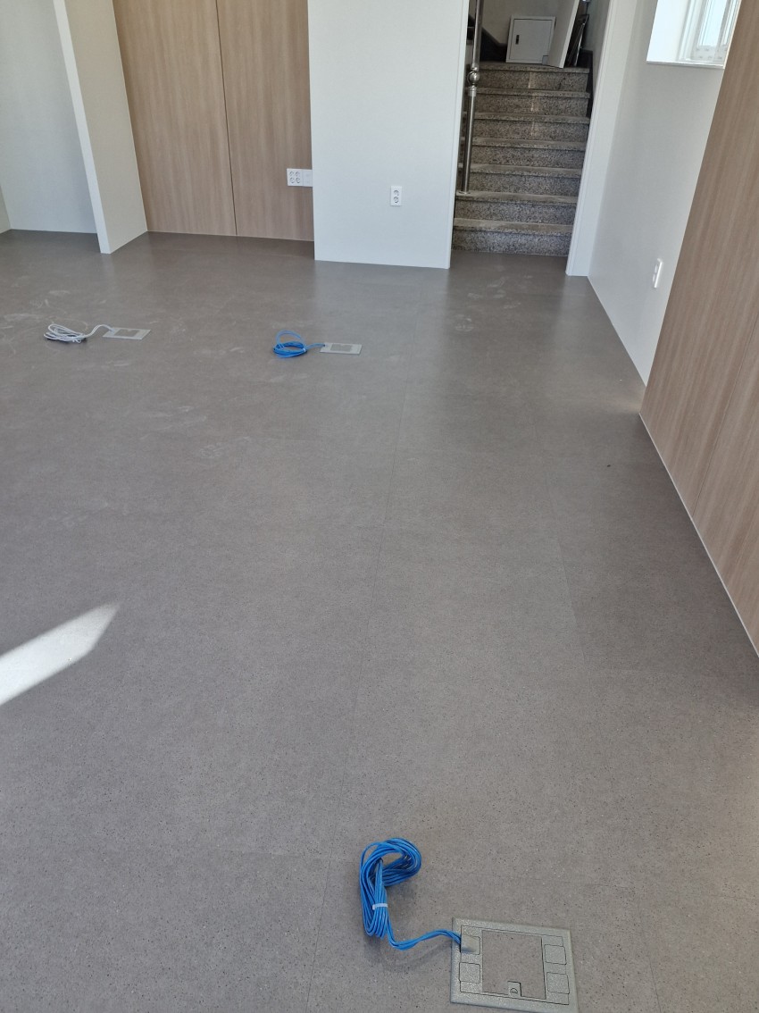 신성상사 사무실 화장실 인테리어 공사