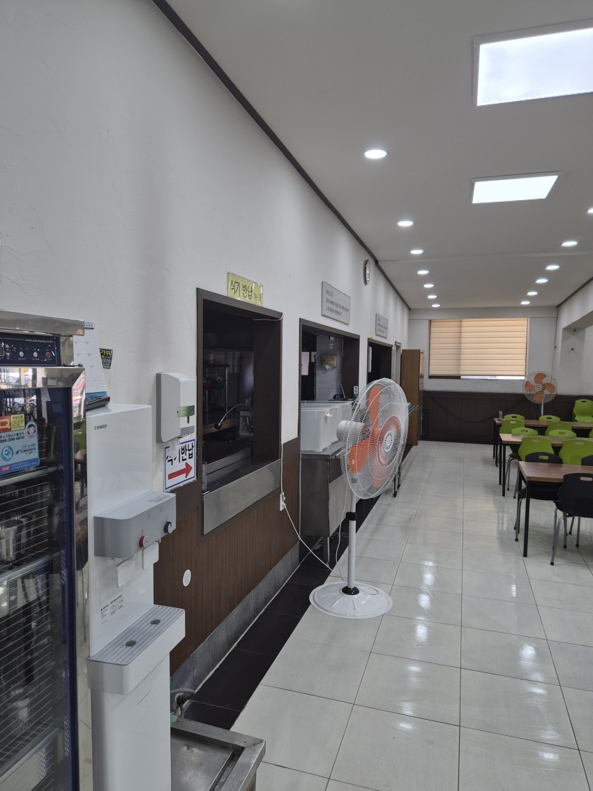 제이교회 식당 소 그룹실 공사